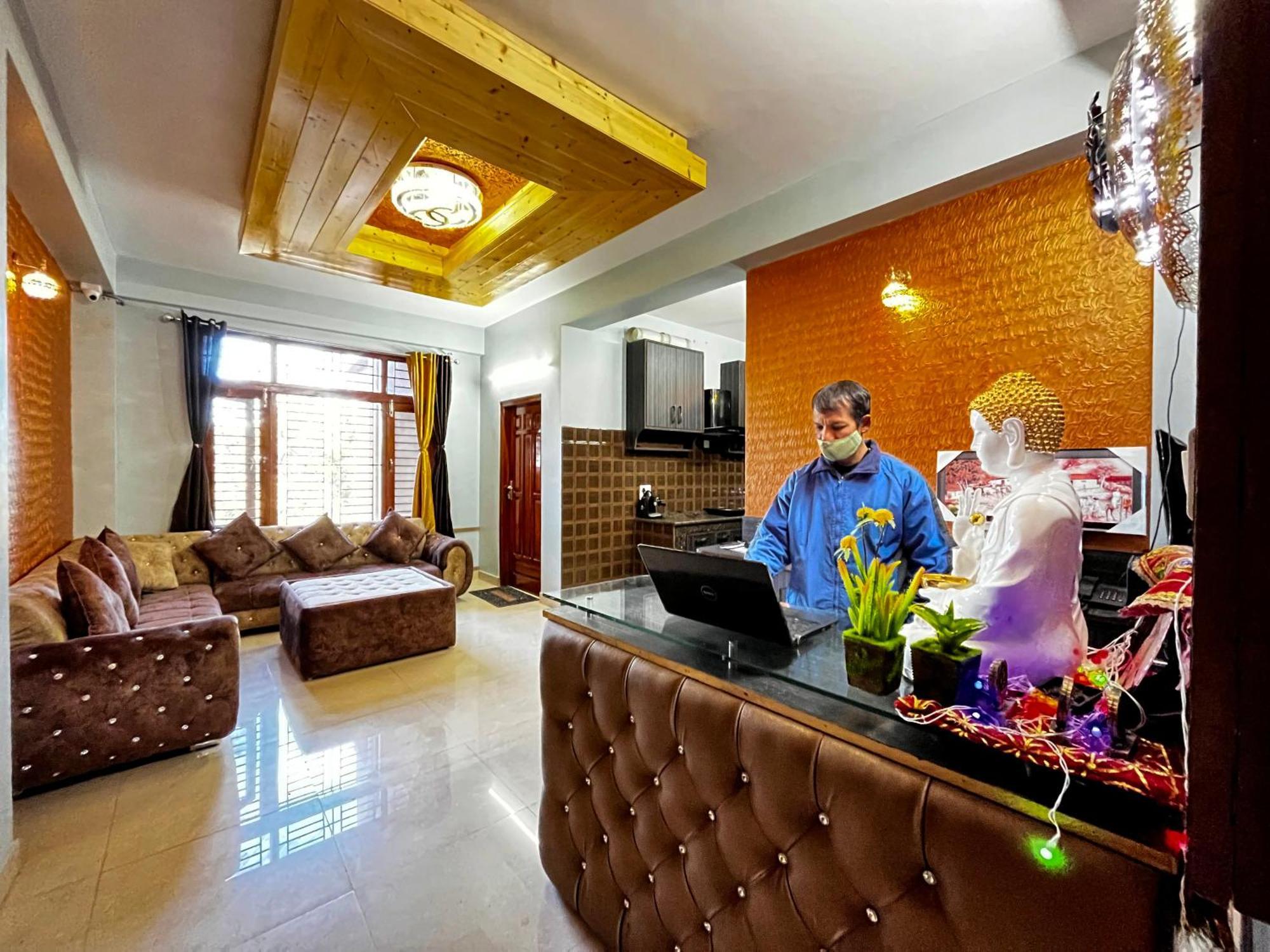 שימלה Puri'S Bnb מראה חיצוני תמונה