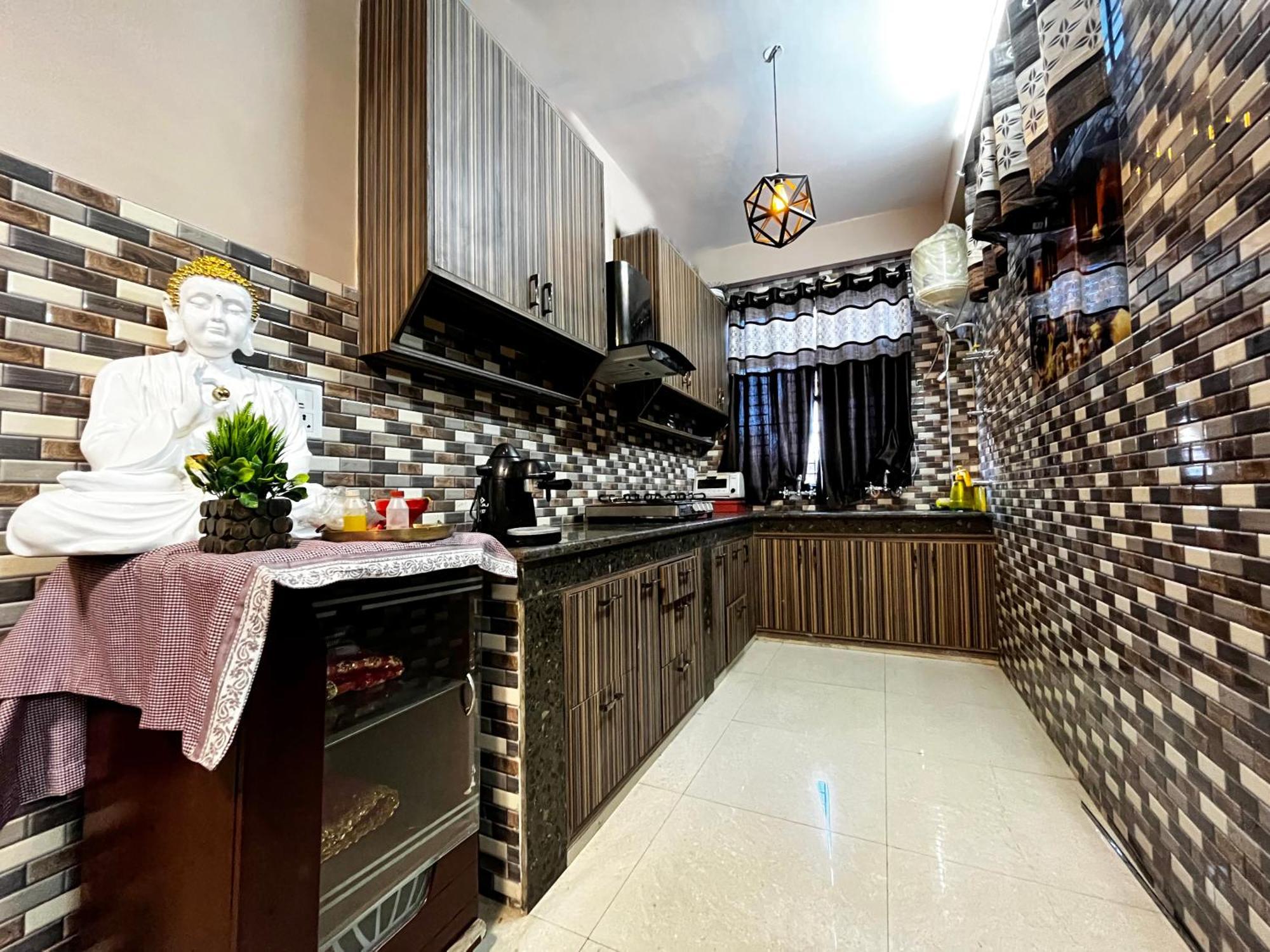 שימלה Puri'S Bnb מראה חיצוני תמונה